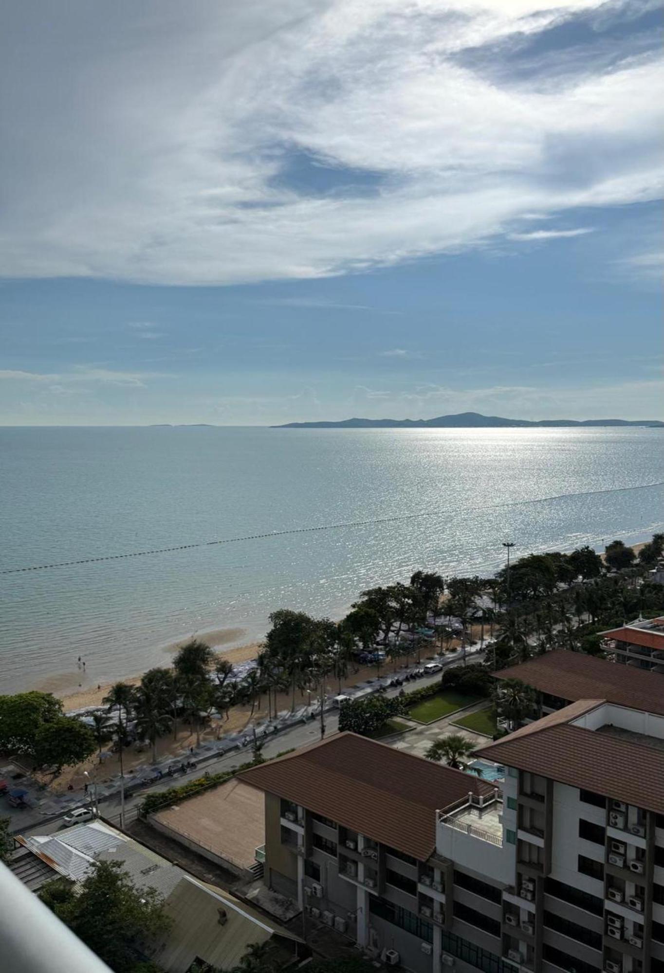 View Talay Condominium By Vlad Property Pattaya Exterior foto